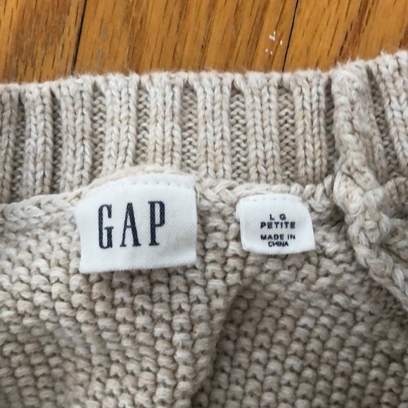 Gap Sweater - Picture 3 of 3